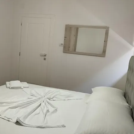 Nyaraló Erteo Pogradec