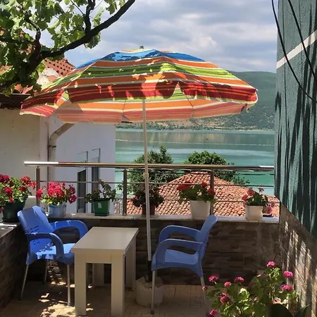 Erteo Prázdninový dům Pogradec